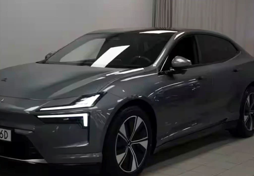 Polestar 4 Coupé Long range Dual motor, 544hk, 2025